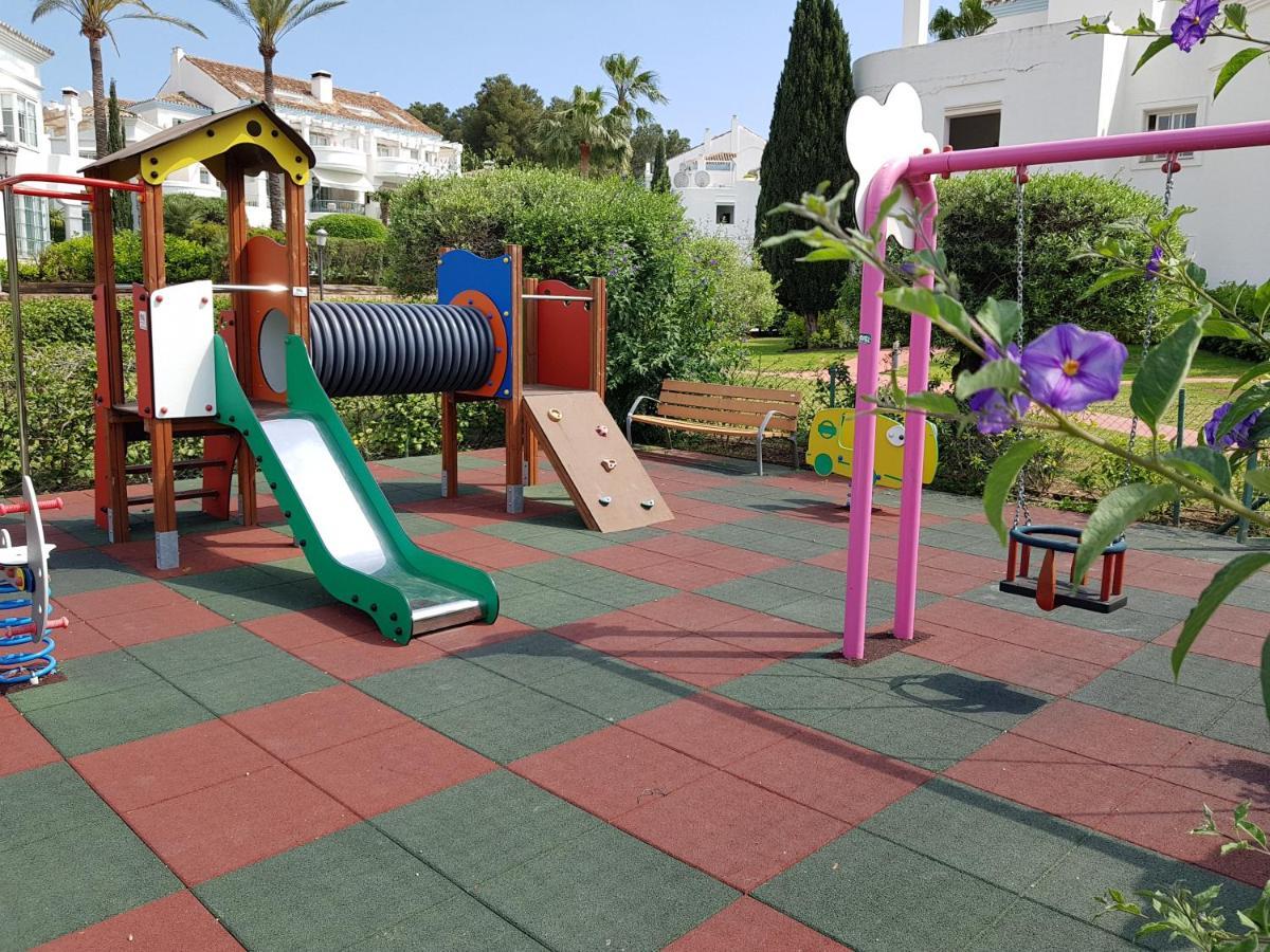 Marbella Holiday & Golf Garden Apartment Buitenkant foto